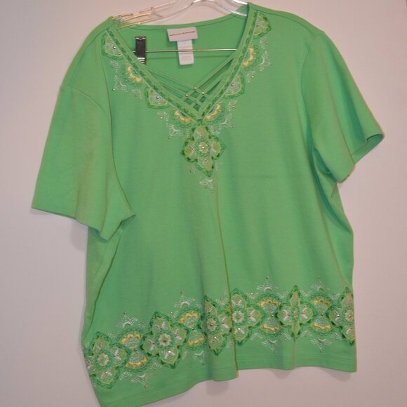 ALFRED DUNNER Green Embroidery V-Neck Crossed Cords Sequences ShortSl Blouse XL - Picture 3 of 8